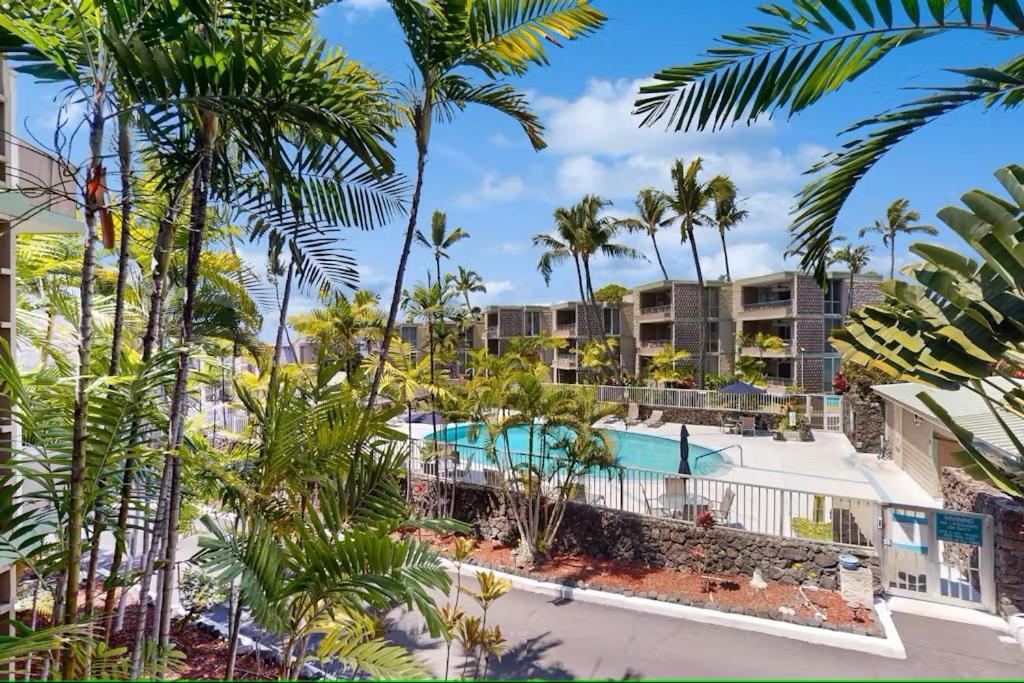 Cozy 1 Bdrm Condo At Ali'I Villas Каилуа-Кона Экстерьер фото